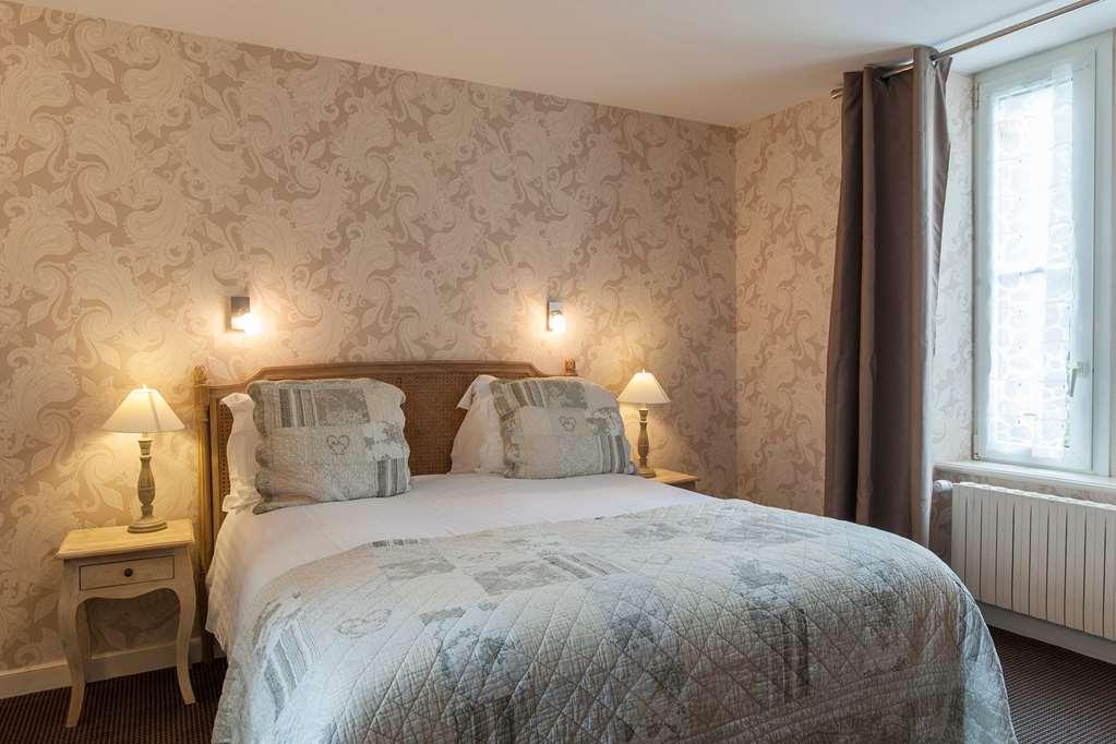 Manoir De La Roche Torin, The Originals Relais Hotel Courtils Room photo