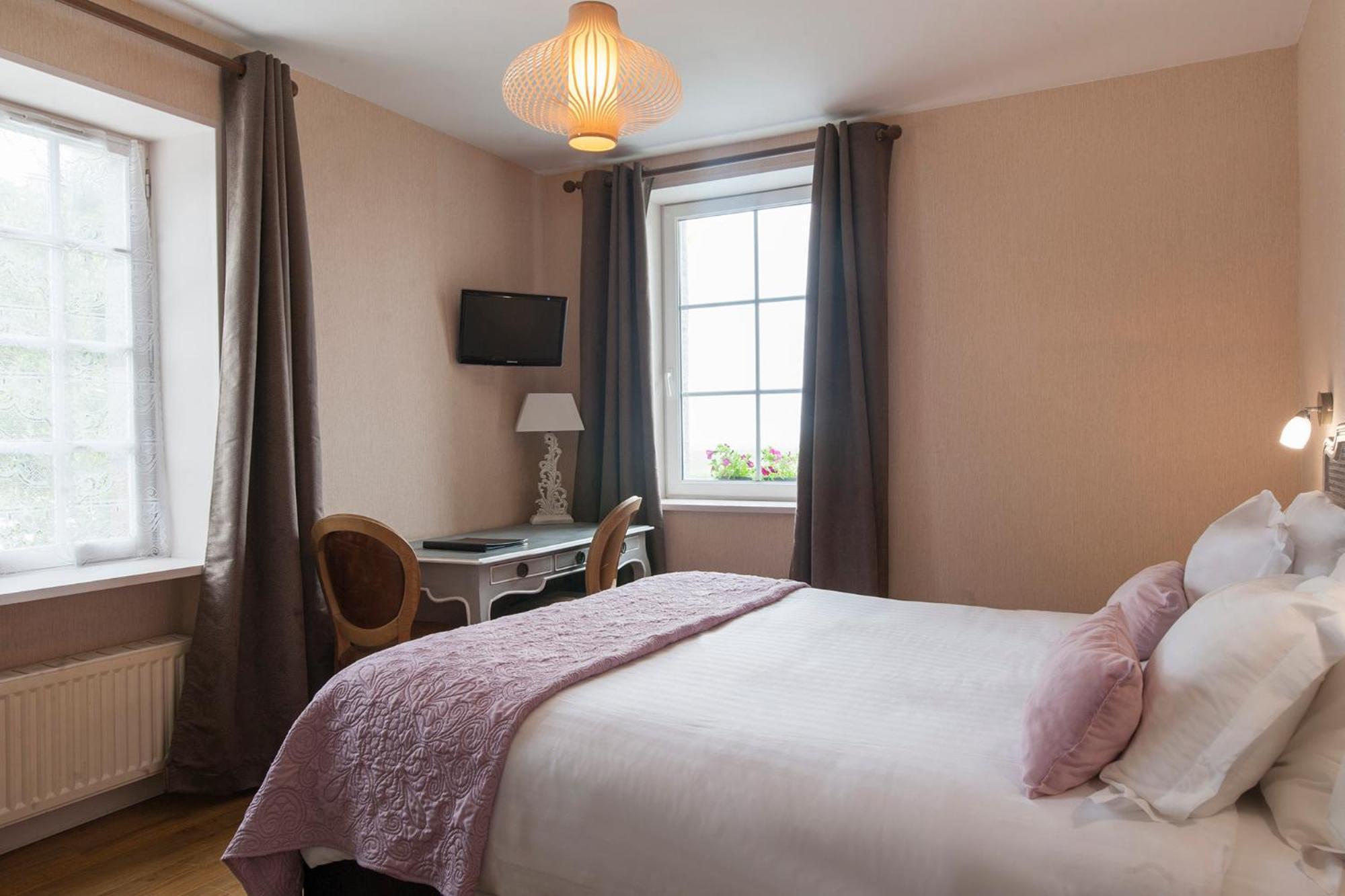 Manoir De La Roche Torin, The Originals Relais Hotel Courtils Exterior photo